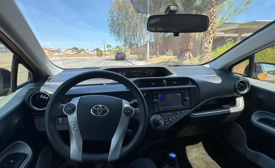 2014 Toyota Prius C